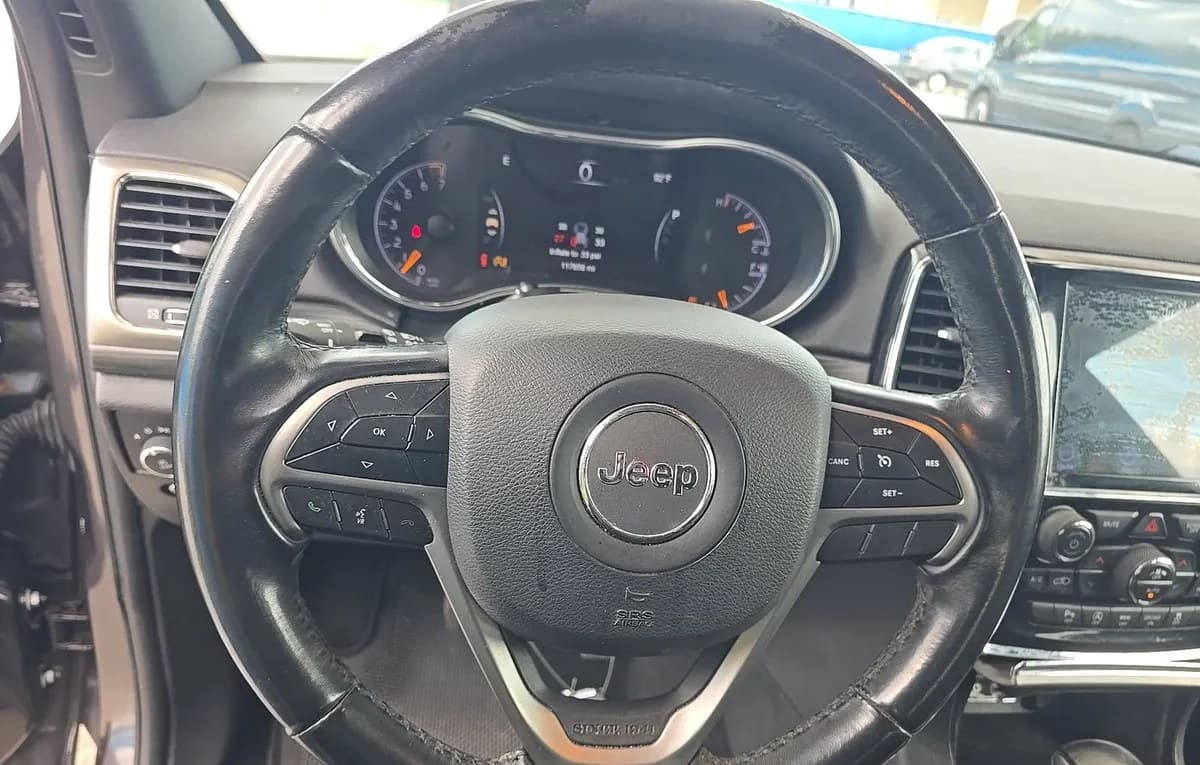 2020 JEEP GRAND CHEROKEE LAREDO E Edition 7