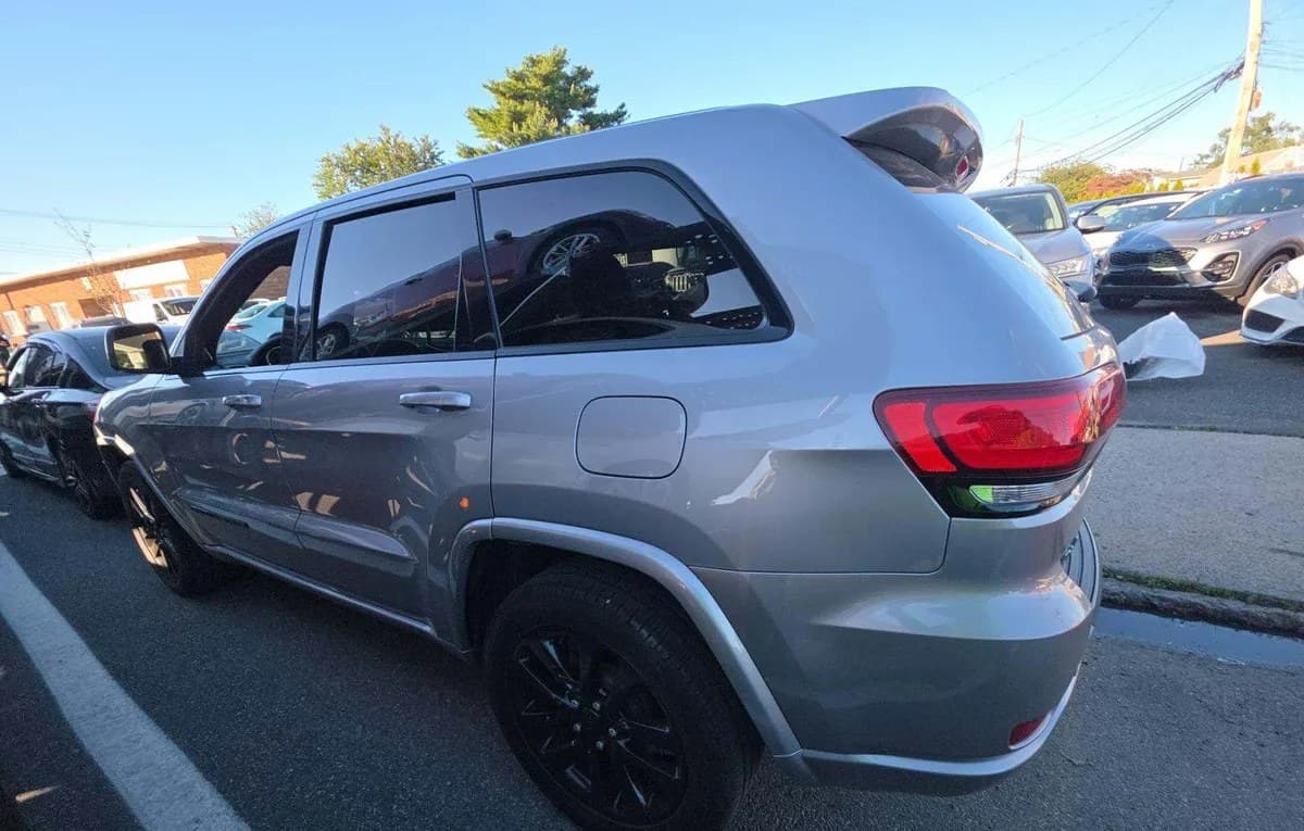 2017 JEEP GRAND CHEROKEE ALTITUDE EDITION 3