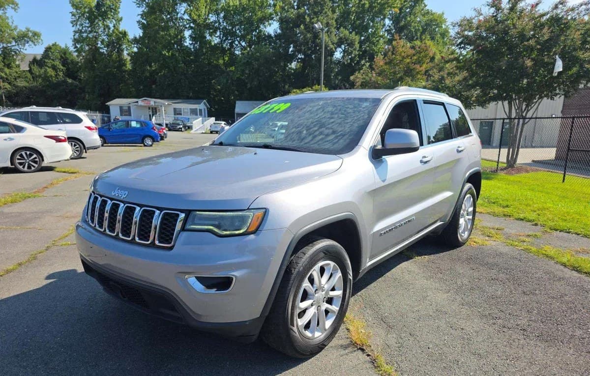 2021 JEEP GRAND CHEROKEE LAREDO E EDITION 2