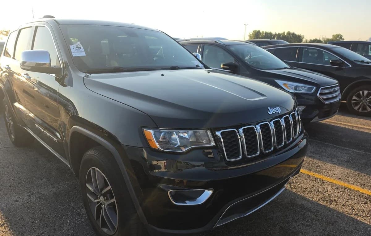 2017 JEEP GRAND CHEROKEE LIMITED 3