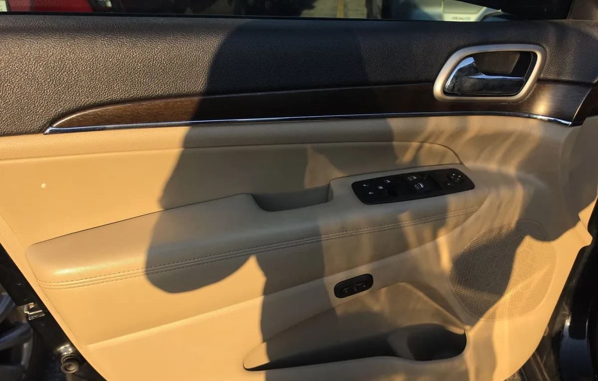 2017 JEEP GRAND CHEROKEE LIMITED 6