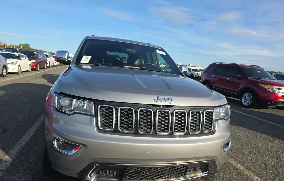 2017 JEEP GRAND CHEROKEE LIMITED 3