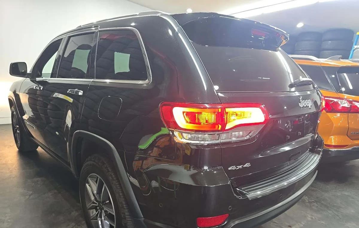 2020 JEEP GRAND CHEROKEE Limited 3