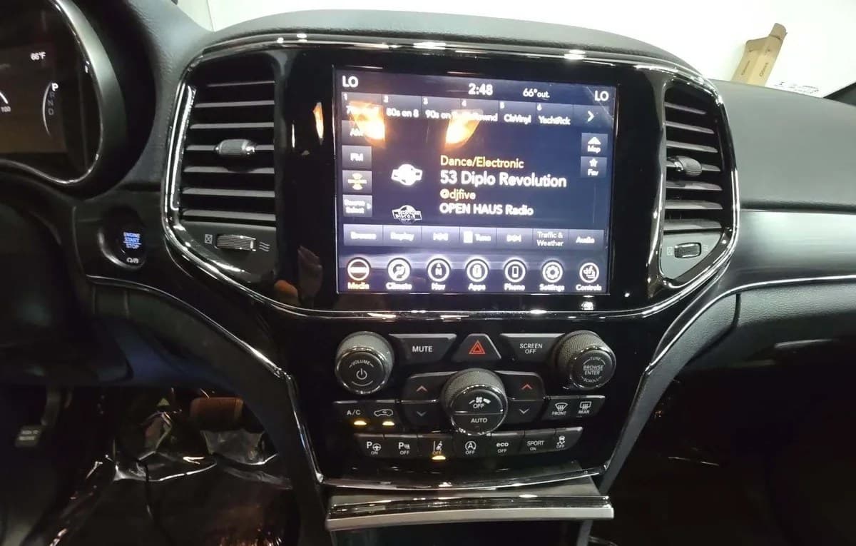 2020 JEEP GRAND CHEROKEE Limited 7