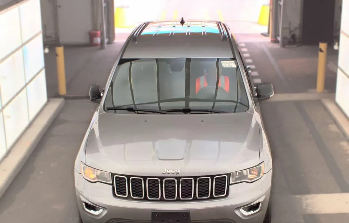 2017 JEEP GRAND CHEROKEE Limited 3