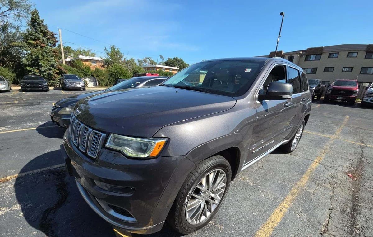 2018 JEEP GRAND CHEROKEE Summit 2