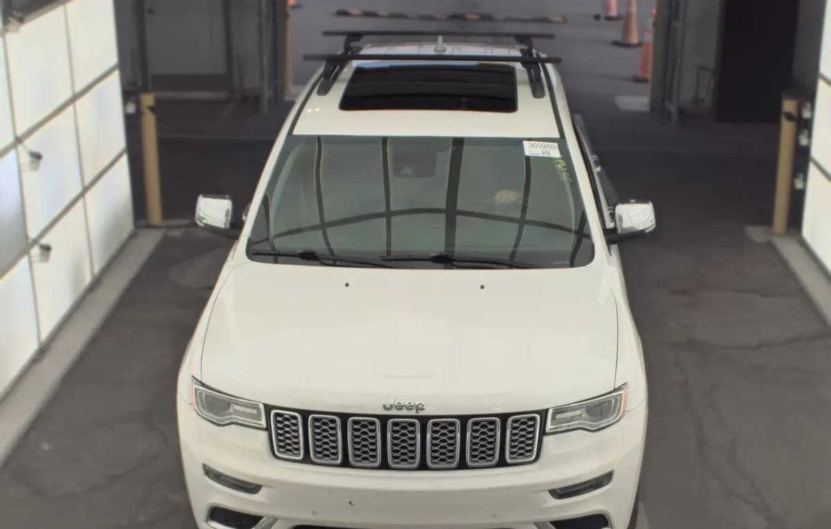 2021 JEEP GRAND CHEROKEE Summit 3