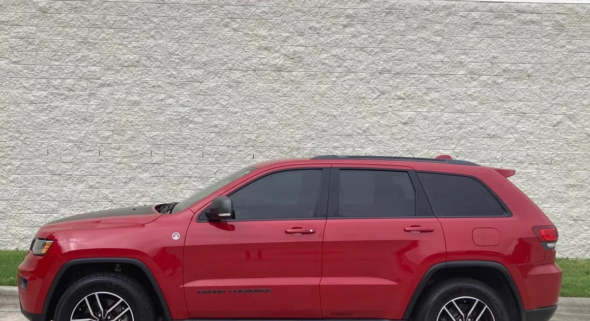 2019 JEEP GRAND CHEROKEE Trailhawk 3