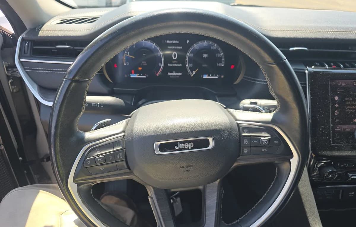 2022 JEEP GRAND CHEROKEE Limited 7