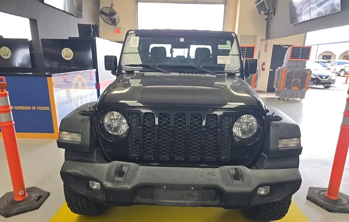 2020 JEEP GLADIATOR S EDITION CREW CAB MEDIUM BED 3