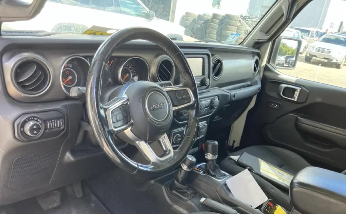 2020 JEEP GLADIATOR S EDITION CREW CAB MEDIUM BED 5
