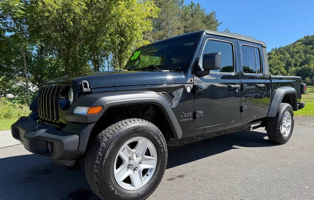 2020 JEEP GLADIATOR S EDITION CREW CAB MEDIUM BED 2