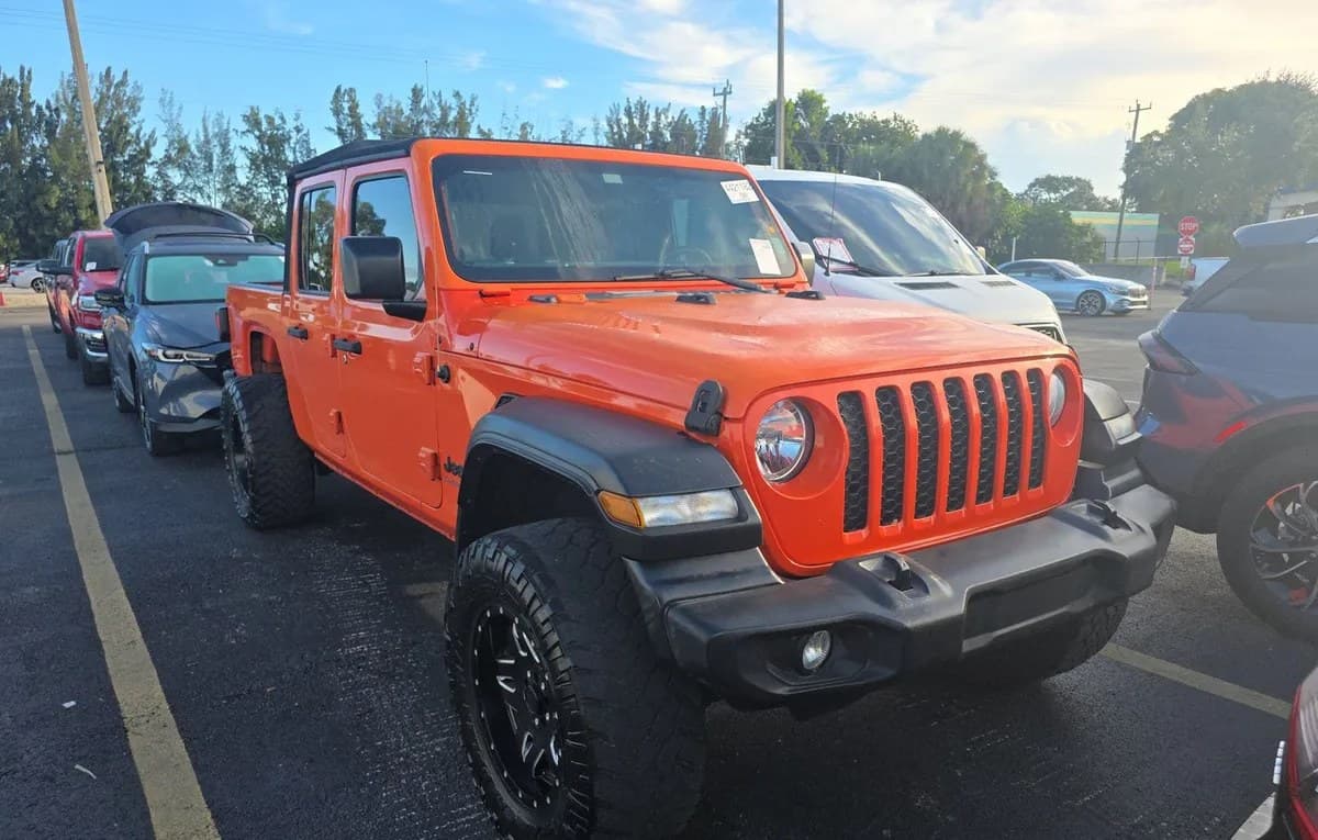 2020 JEEP GLADIATOR S EDITION CREW CAB MEDIUM BED 4
