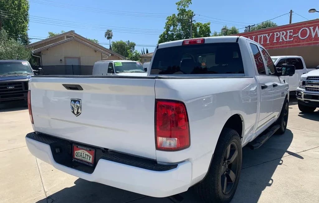 2018 RAM 1500 TRADESMAN EXTENDED CAB MEDIUM BED 5