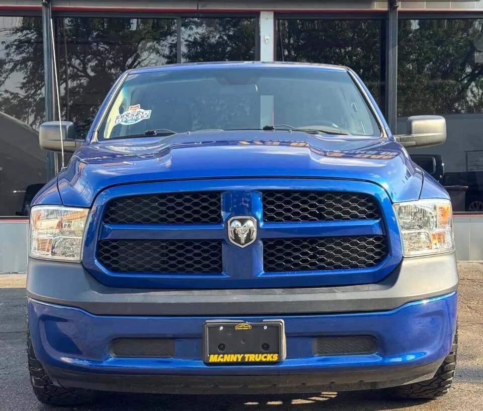 2017 RAM 1500 TRADESMAN EXTENDED CAB MEDIUM BED 3