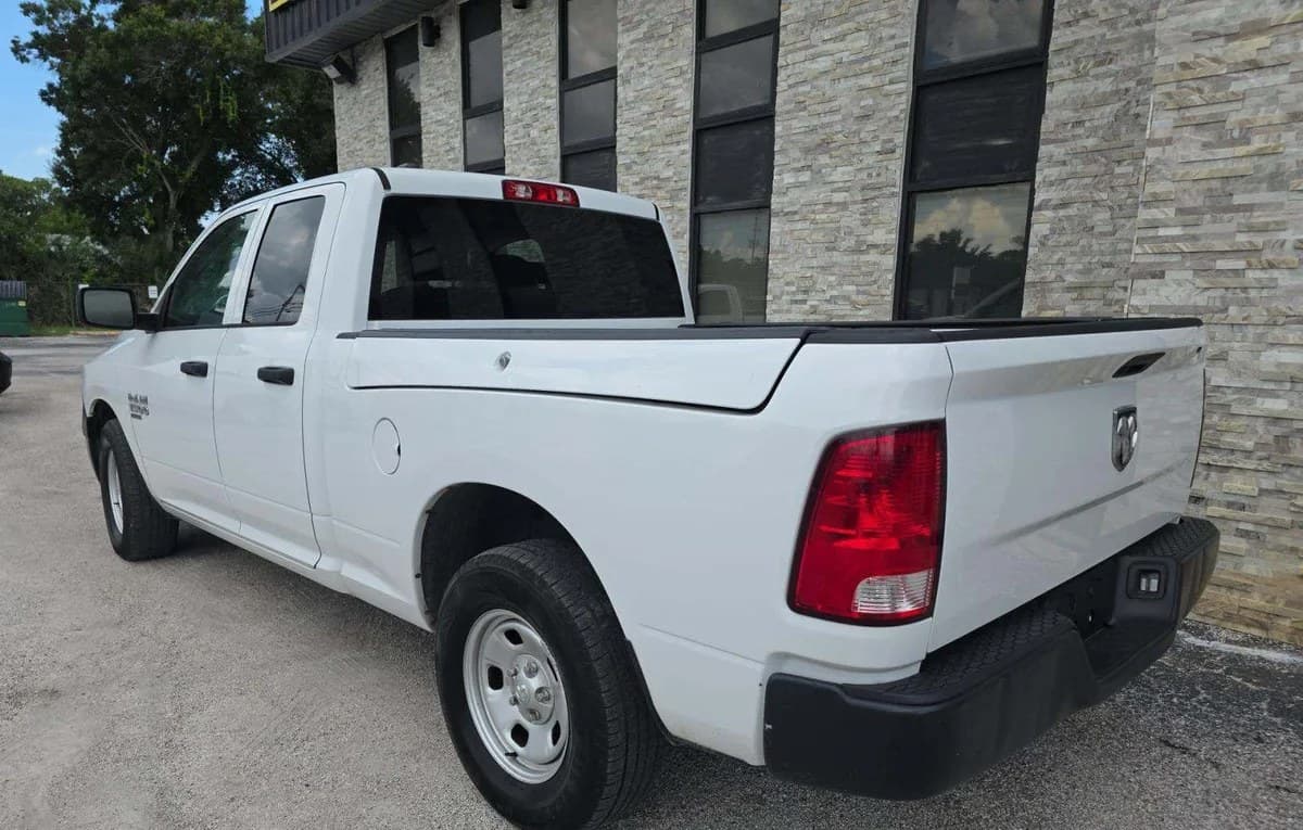 2021 RAM 1500 CLASSIC TRADESMAN EXTENDED CAB MEDIUM BED 3