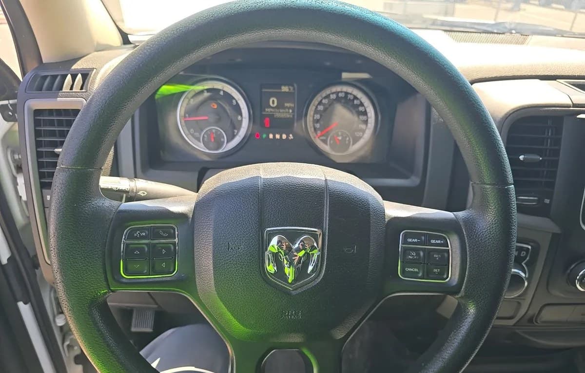 2019 RAM 1500 CLASSIC TRADESMAN EXTENDED CAB MEDIUM BED 7