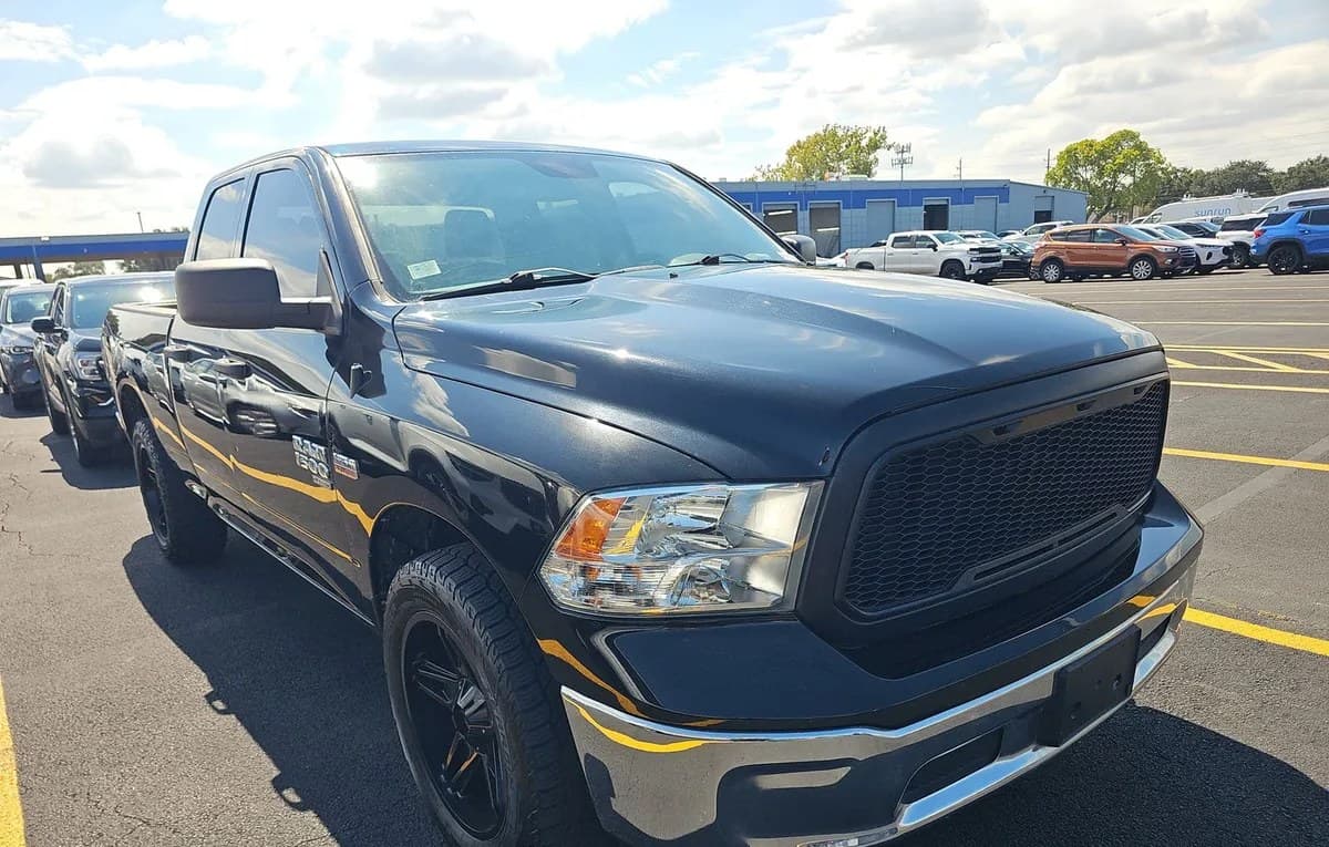 2019 RAM 1500 CLASSIC TRADESMAN EXTENDED CAB MEDIUM BED 4