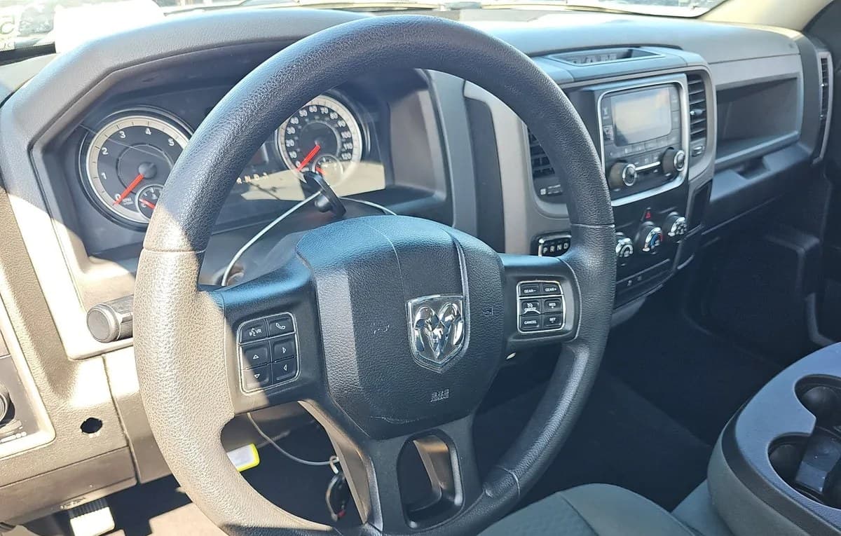 2019 RAM 1500 CLASSIC TRADESMAN EXTENDED CAB MEDIUM BED 7
