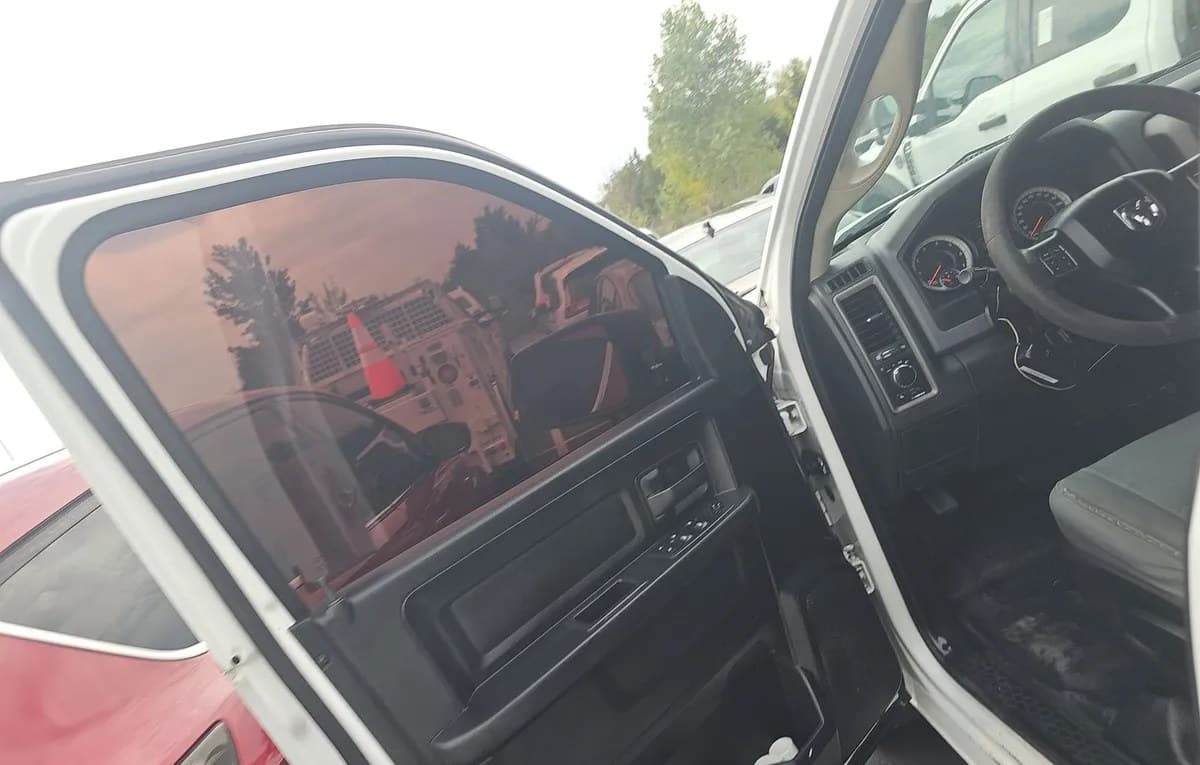 2018 RAM 1500 TRADESMAN EXTENDED CAB MEDIUM BED 6