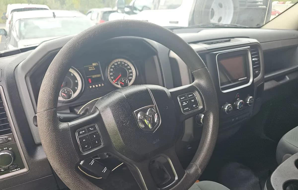 2018 RAM 1500 TRADESMAN EXTENDED CAB MEDIUM BED 7