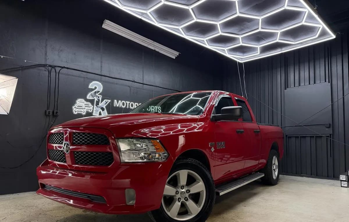 2017 RAM 1500 EXPRESS EXTENDED CAB MEDIUM BED 4