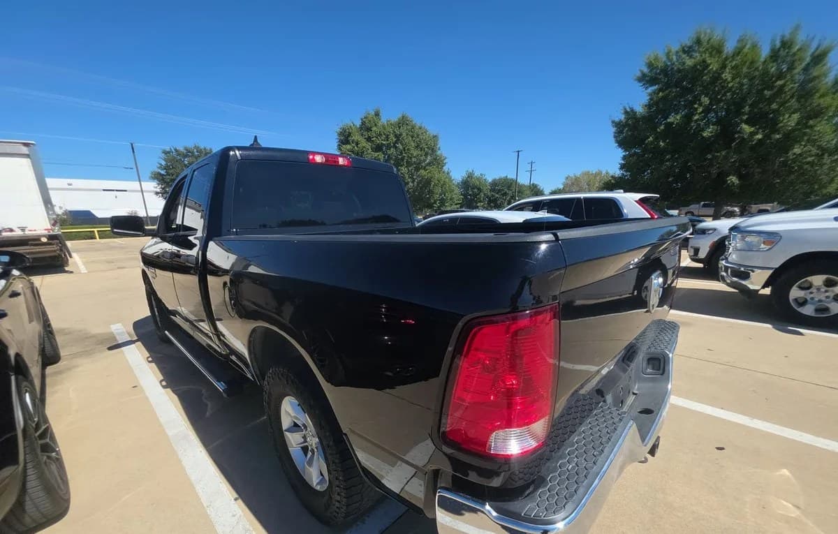 2021 RAM 1500 CLASSIC TRADESMAN EXTENDED CAB MEDIUM BED 3