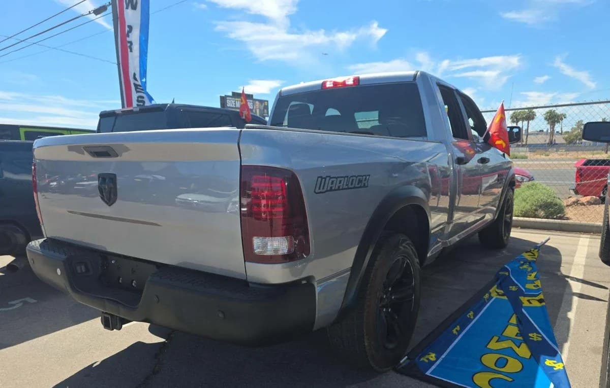 2022 RAM 1500 CLASSIC WARLOCK EXTENDED CAB MEDIUM BED 4