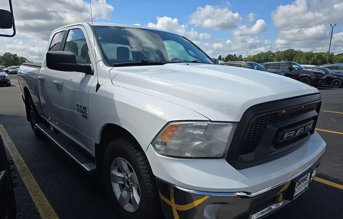 2021 RAM 1500 CLASSIC SLT EXTENDED CAB MEDIUM BED 4