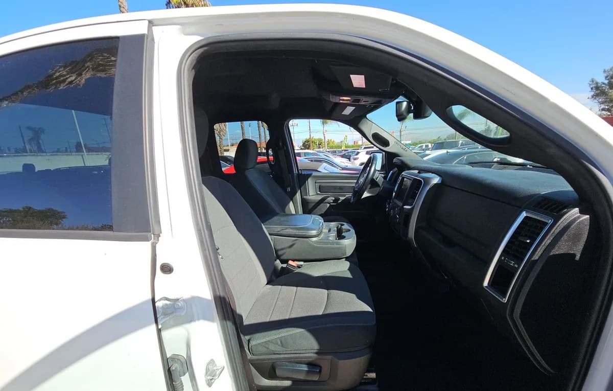 2021 RAM 1500 CLASSIC WARLOCK EXTENDED CAB MEDIUM BED 5