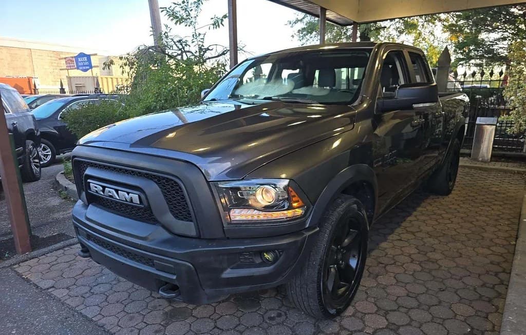 2019 RAM 1500 CLASSIC WARLOCK EXTENDED CAB MEDIUM BED 1