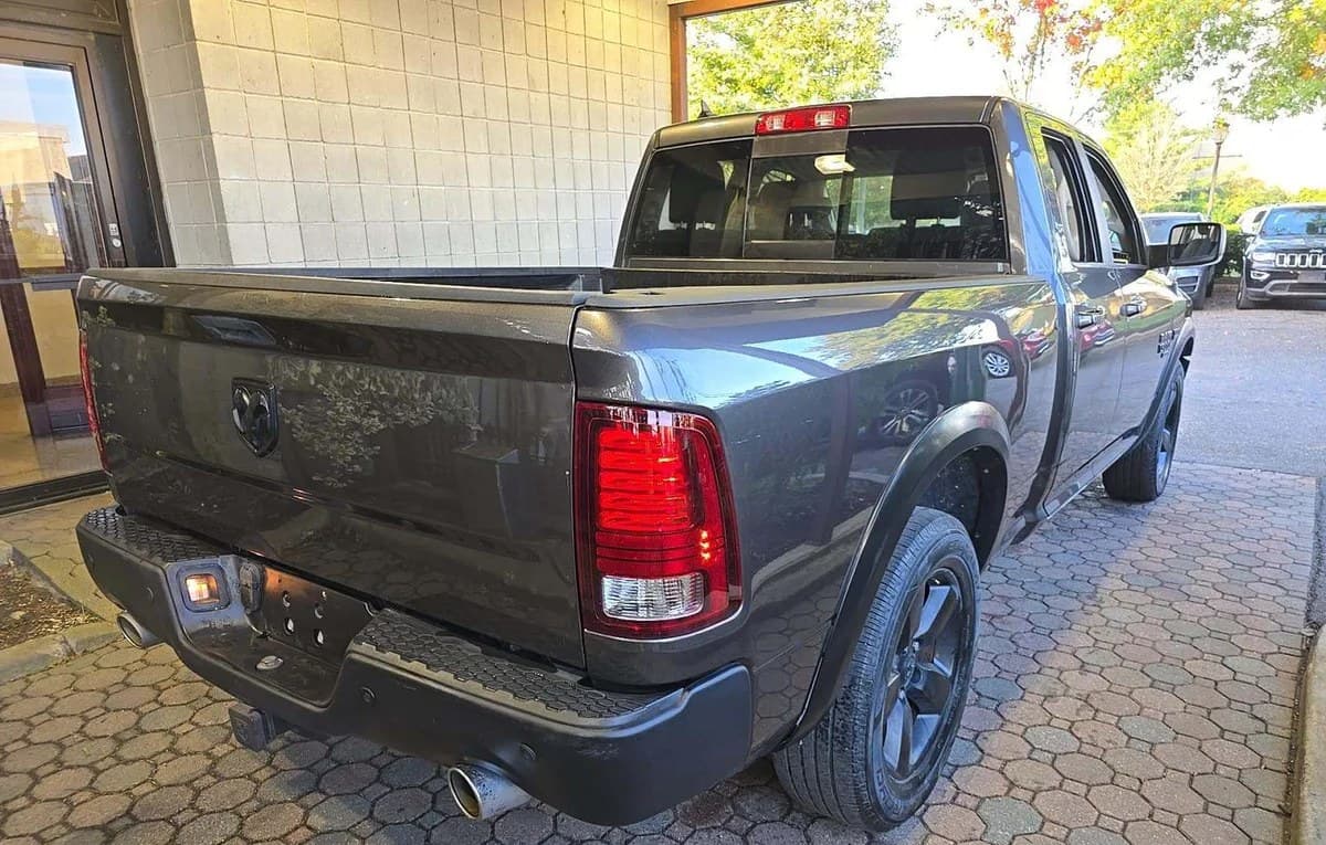 2019 RAM 1500 CLASSIC WARLOCK EXTENDED CAB MEDIUM BED 4