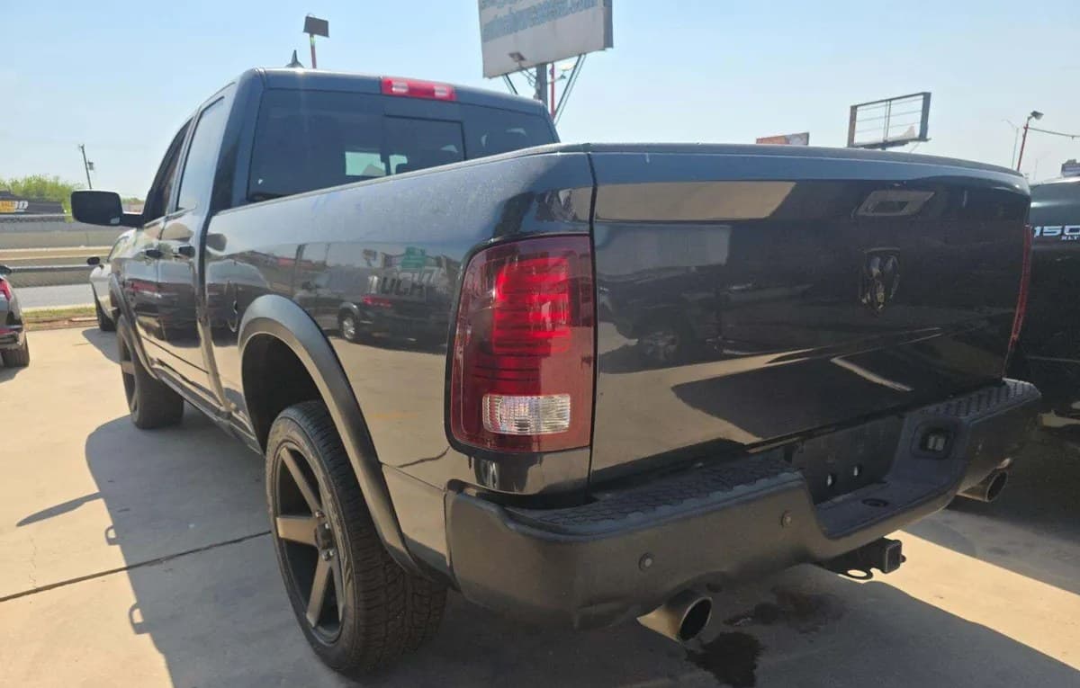 2019 RAM 1500 CLASSIC WARLOCK EXTENDED CAB MEDIUM BED 3