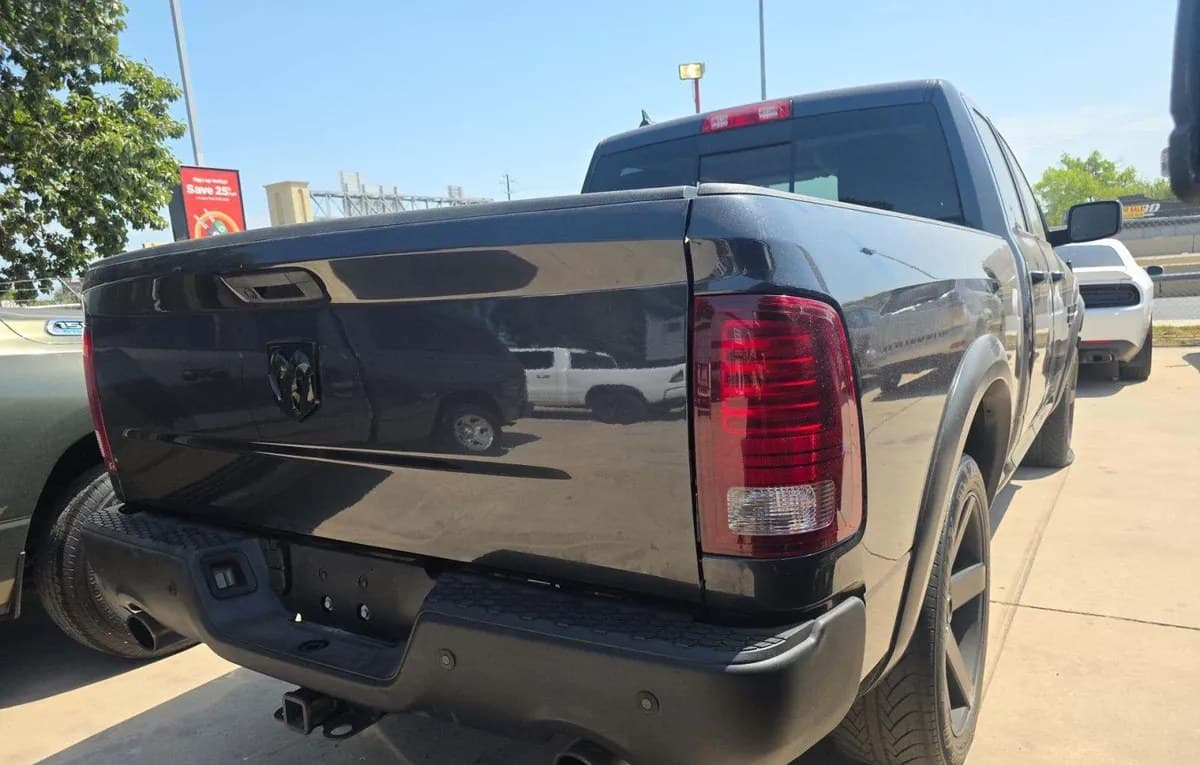 2019 RAM 1500 CLASSIC WARLOCK EXTENDED CAB MEDIUM BED 4