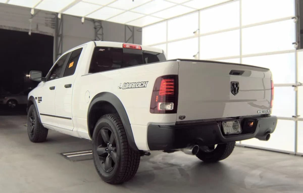 2020 RAM 1500 CLASSIC WARLOCK EXTENDED CAB MEDIUM BED 5