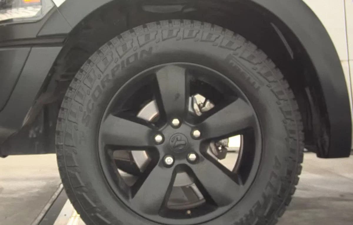 2020 RAM 1500 CLASSIC WARLOCK EXTENDED CAB MEDIUM BED 6