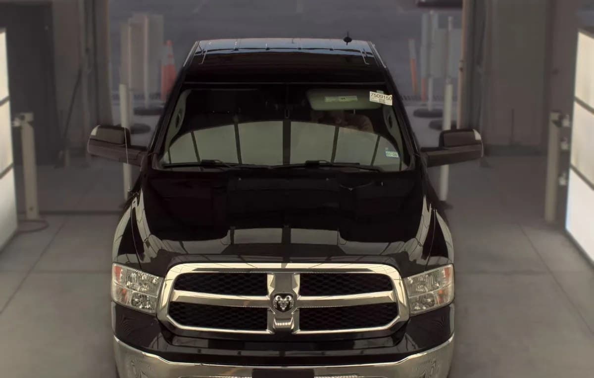 2022 RAM 1500 CLASSIC SLT CREW CAB SHORT BED 3