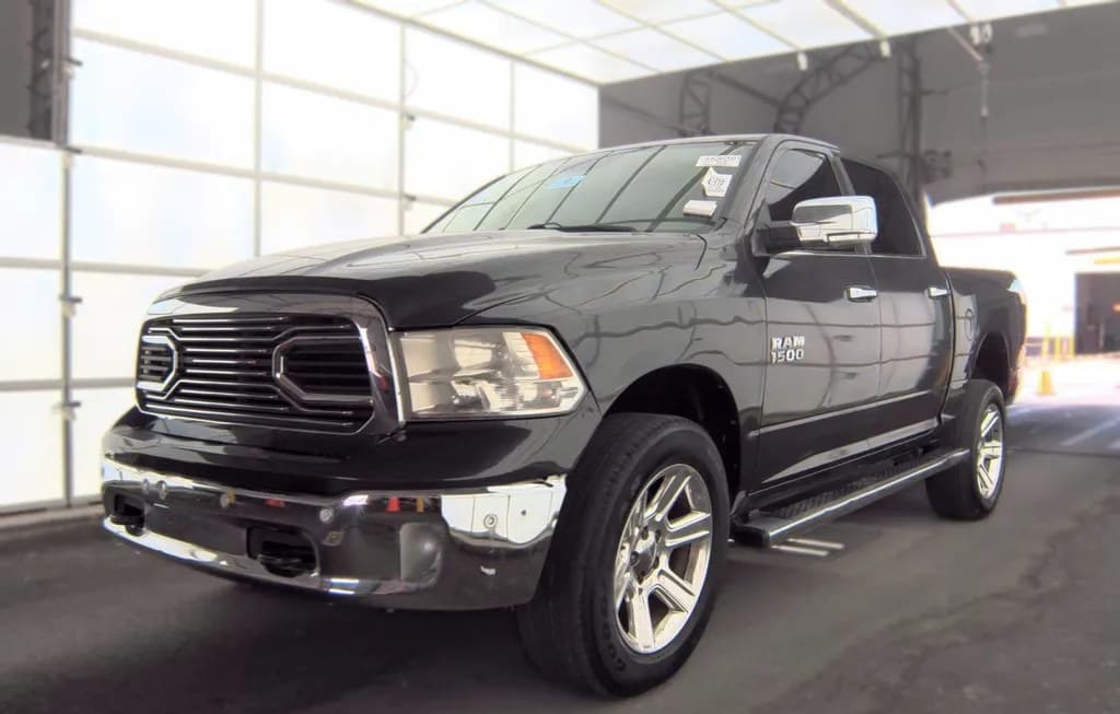 2018 RAM 1500 LONE STAR SILVER CREW CAB SHORT BED 1