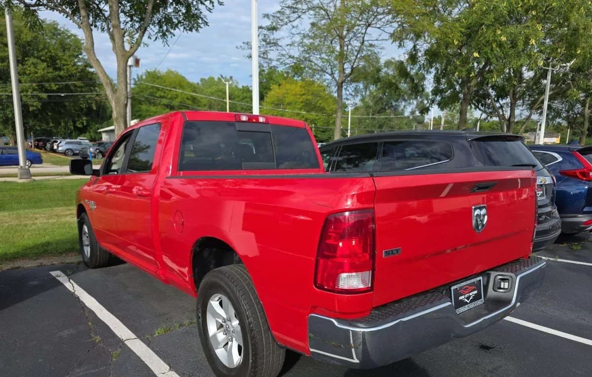 2020 RAM 1500 CLASSIC SLT CREW CAB MEDIUM BED 3