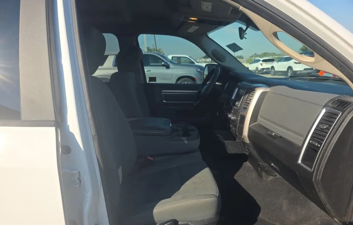 2020 RAM 1500 CLASSIC SLT CREW CAB MEDIUM BED 5
