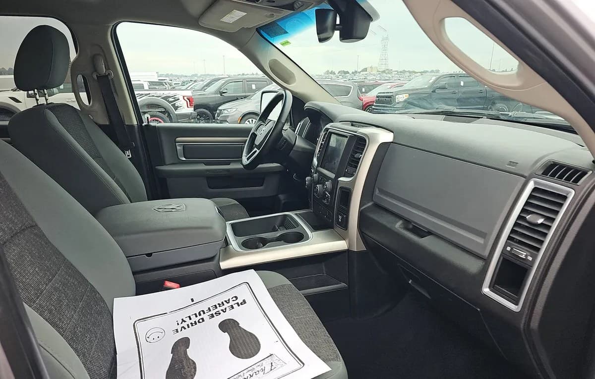 2020 RAM 1500 CLASSIC SLT CREW CAB MEDIUM BED 5
