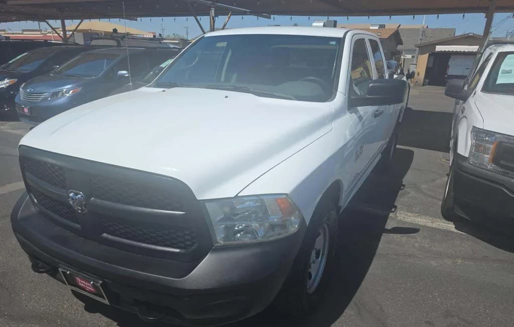 2018 RAM 1500 TRADESMAN EXTENDED CAB MEDIUM BED 1