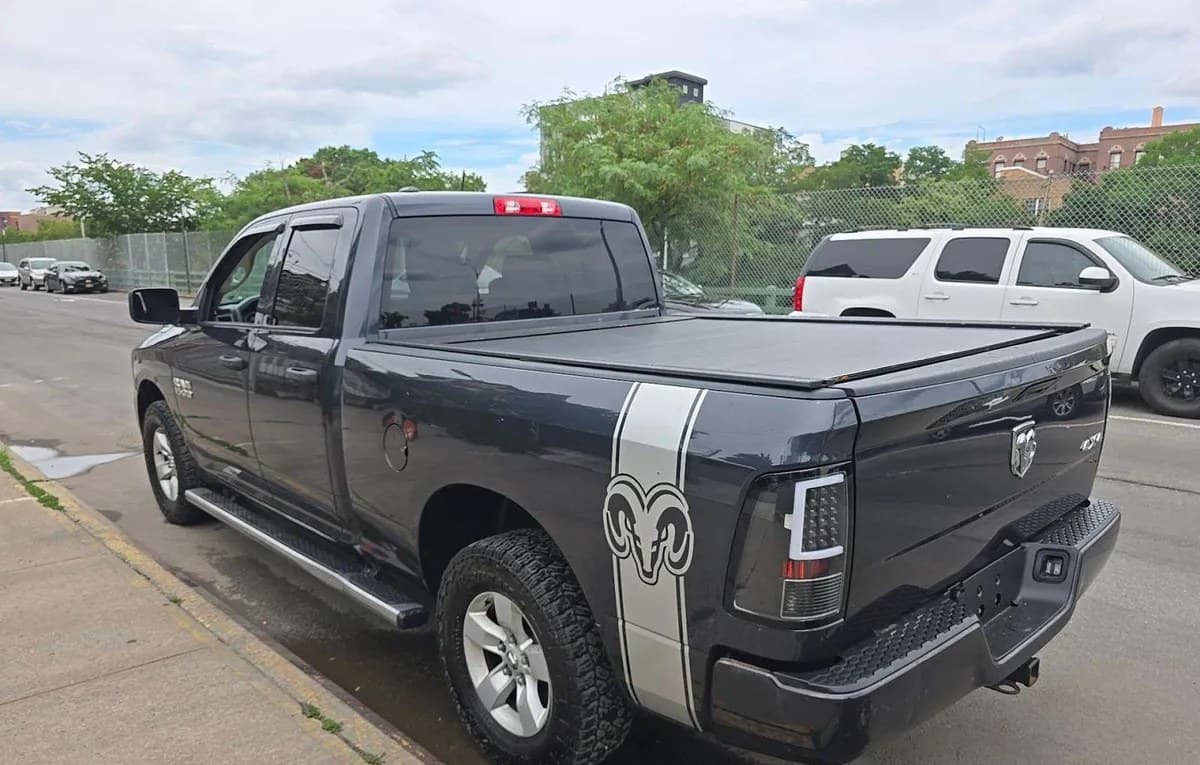 2018 RAM 1500 EXPRESS EXTENDED CAB MEDIUM BED 3