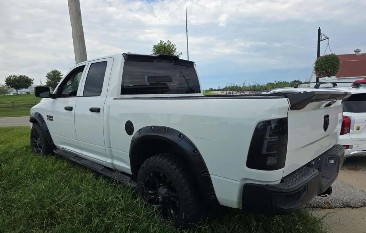 2019 RAM 1500 CLASSIC EXPRESS EXTENDED CAB MEDIUM BED 3