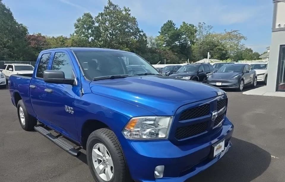 2018 RAM 1500 EXPRESS EXTENDED CAB MEDIUM BED 4