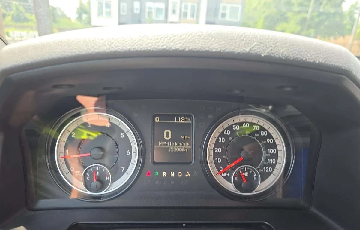 2019 RAM 1500 CLASSIC EXPRESS EXTENDED CAB MEDIUM BED 6