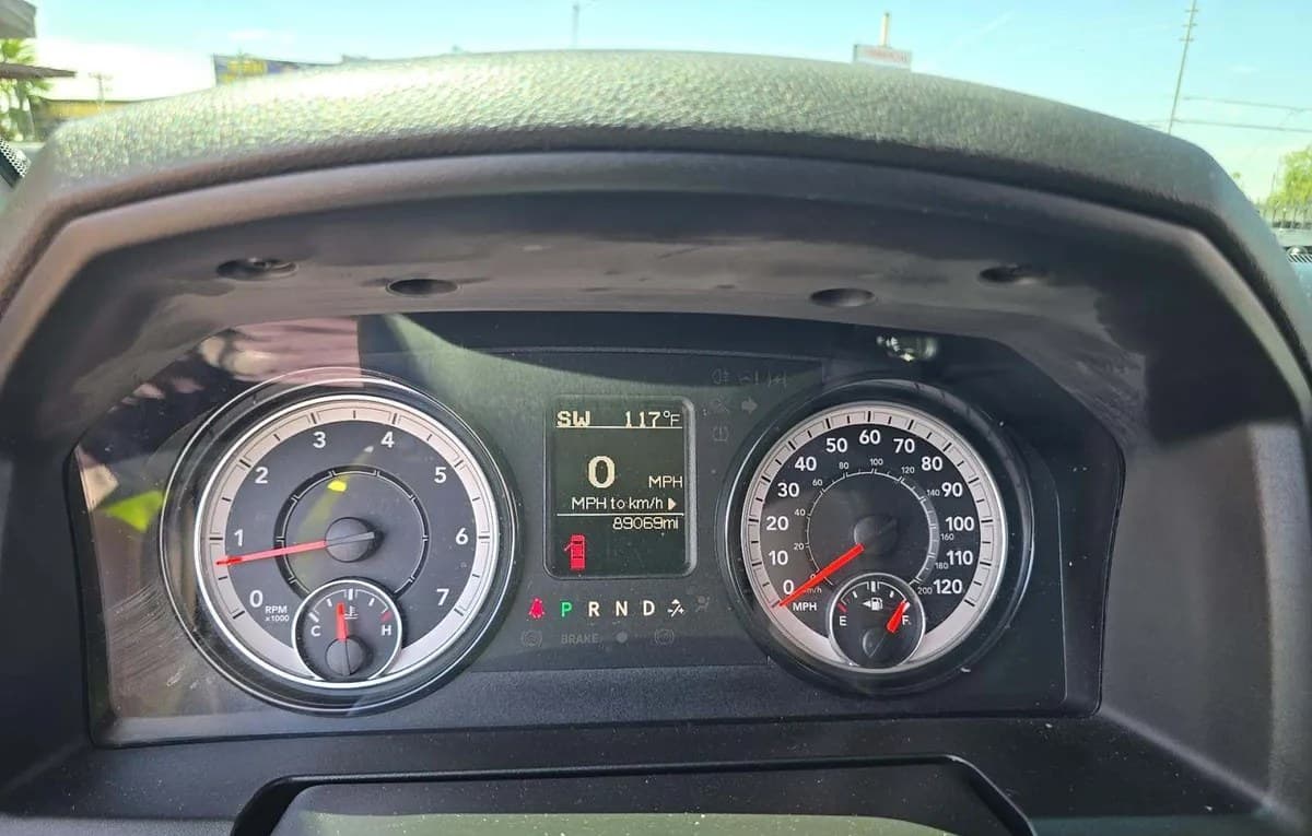 2022 RAM 1500 CLASSIC TRADESMAN EXTENDED CAB MEDIUM BED 6