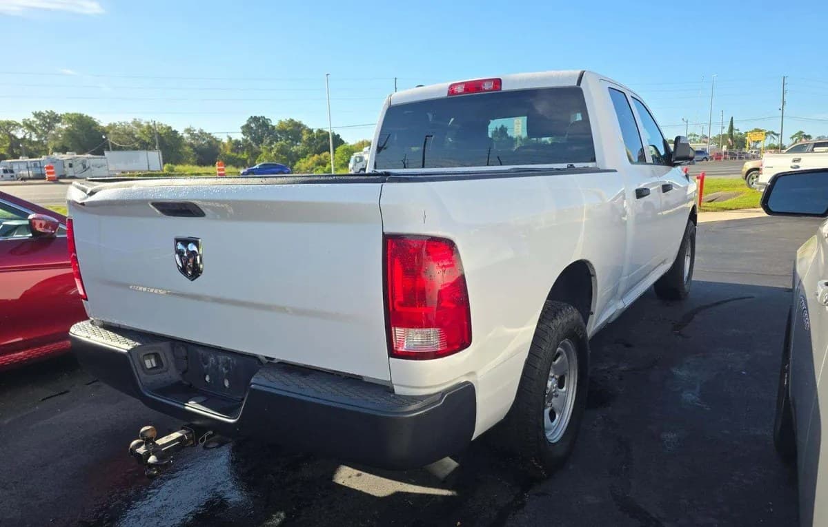 2022 RAM 1500 CLASSIC TRADESMAN EXTENDED CAB MEDIUM BED 4