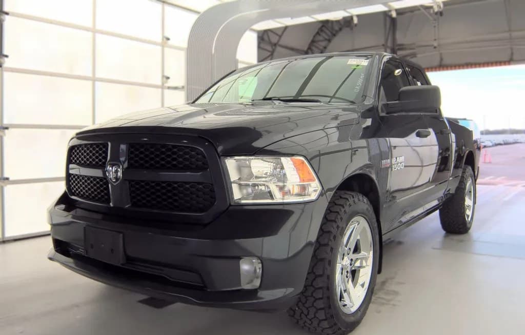 2018 RAM 1500 EXPRESS EXTENDED CAB MEDIUM BED 1
