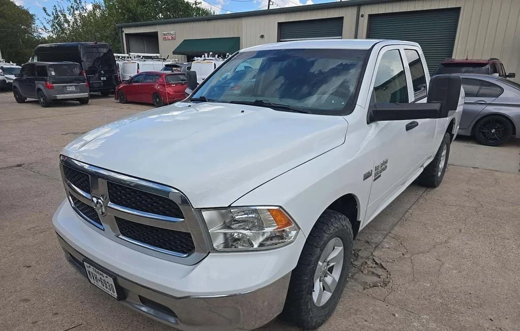 2020 RAM 1500 CLASSIC TRADESMAN EXTENDED CAB MEDIUM BED 1